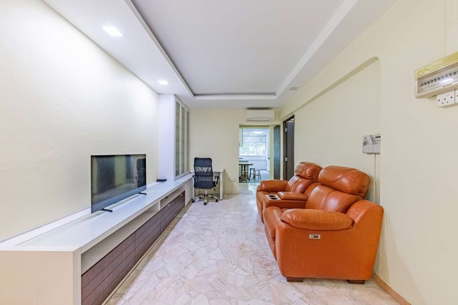 276 Tampines Street 22