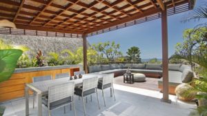 Outdoor area opens up to a splendid seaview