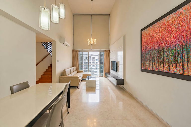Condo · Grandeur 8
