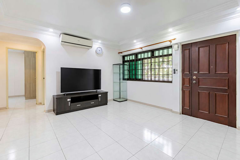 HDB · 679C Jurong West Central 1