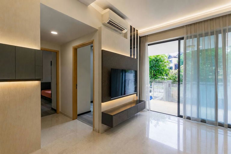 Condo · The Luxurie