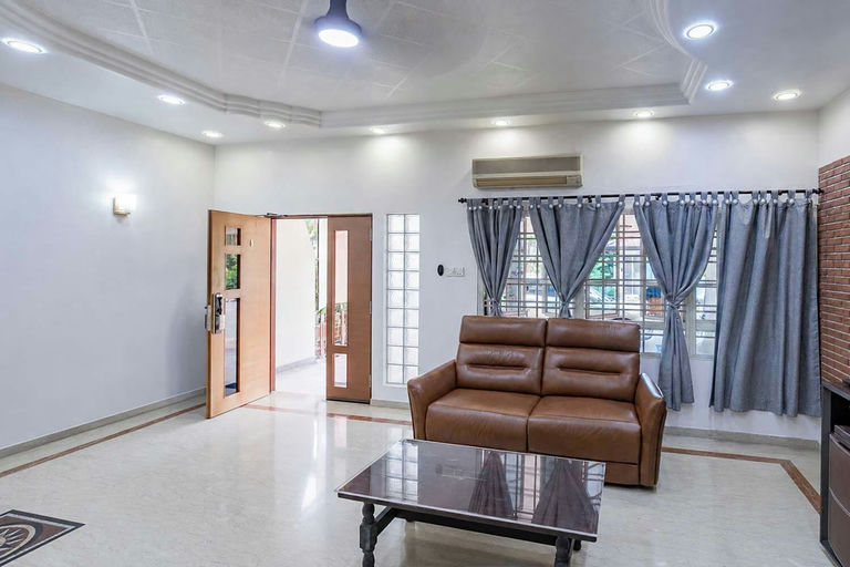 Condo · Nicon Gardens
