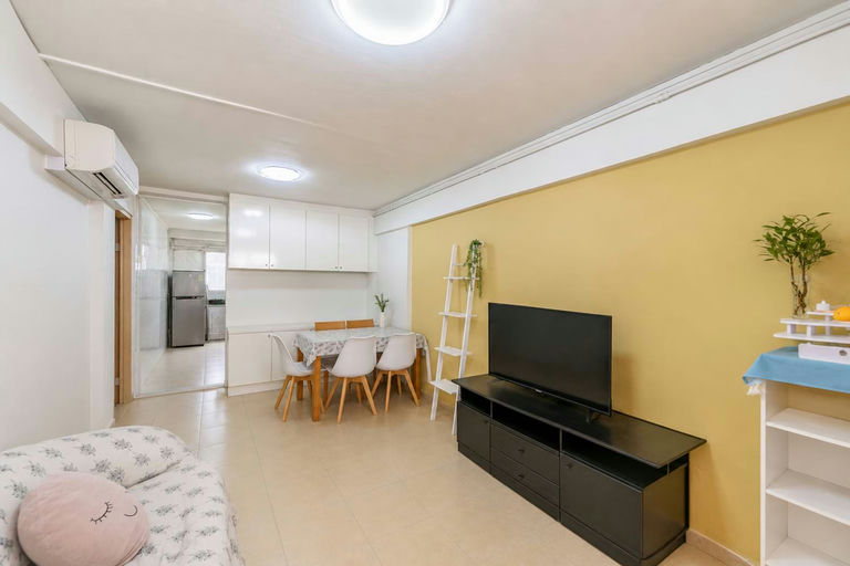 HDB · 70 Circuit Road