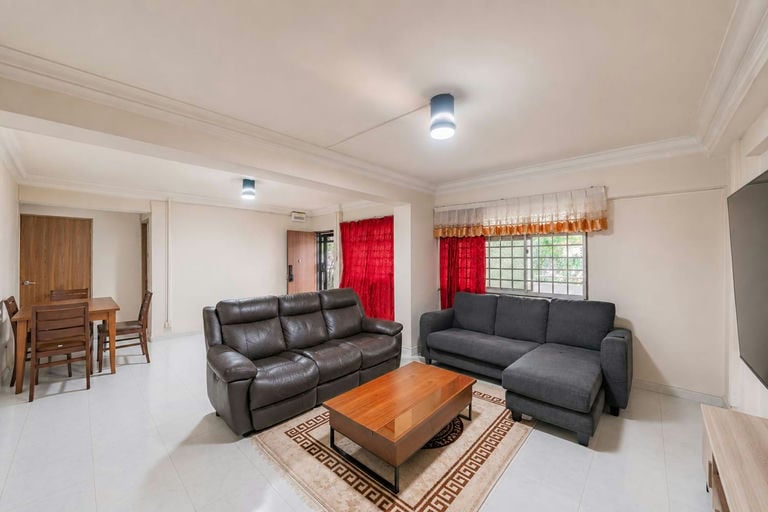 HDB · 421 Woodlands Street 41