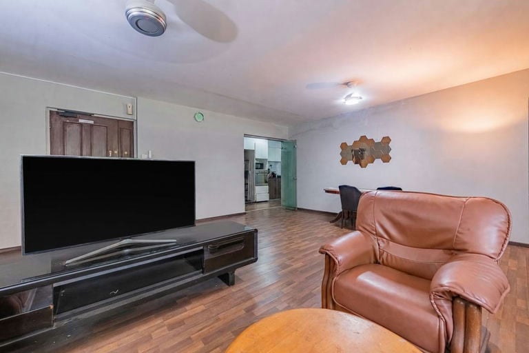 HDB · 273A Jurong West Avenue 3